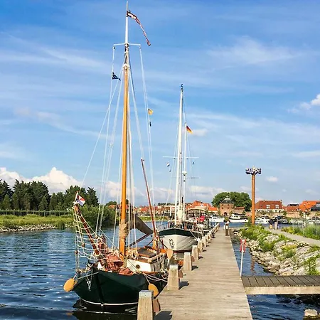 Сasa de vacaciones Cozy In Ermelo With Wifi Tonsel