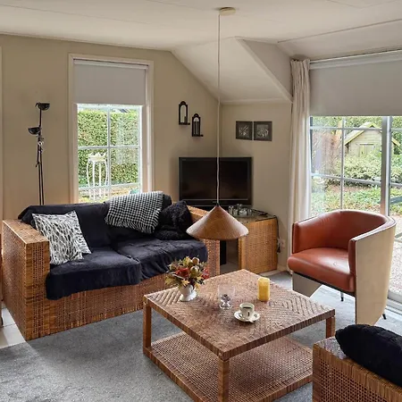 Cozy In Ermelo With Wifi Dom wakacyjny